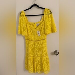 Saylor dress yellow, new with tags